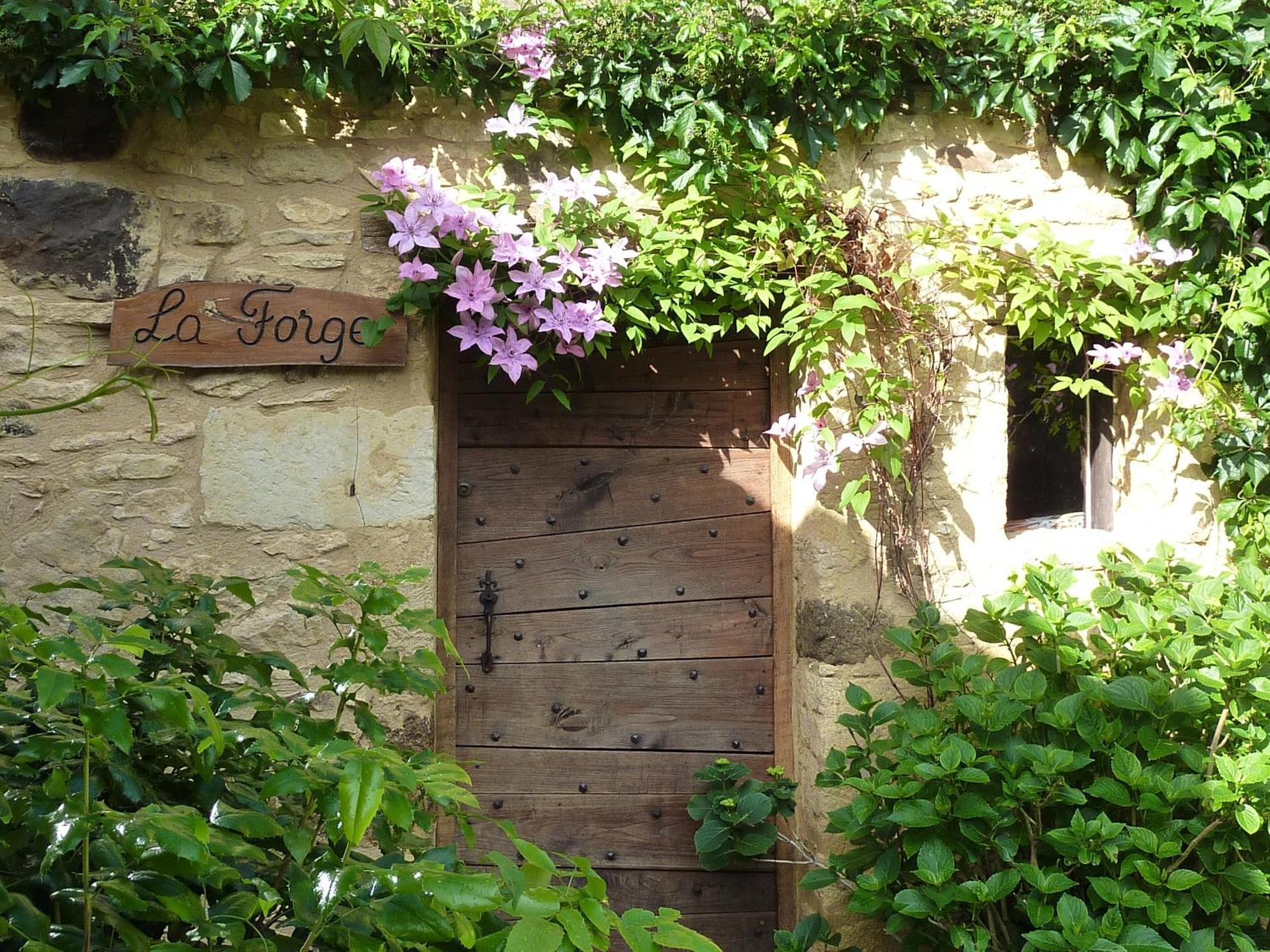 Domaine De Cournet Haut, A 17Th Century Property Set On A Calm, Idyllic Domain With Pool, Tennis, Bikes And More Les Vauries Buitenkant foto